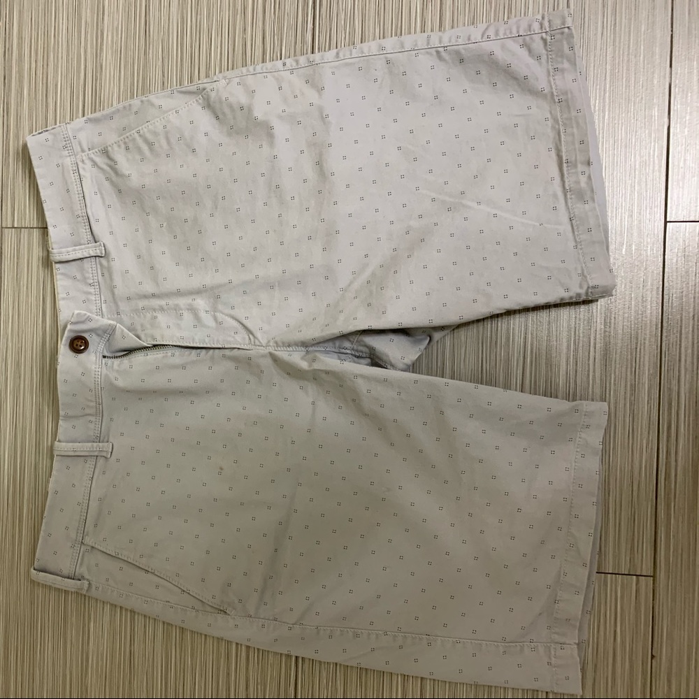 Express Shorts